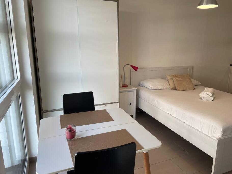 Joli Studio Confortable ! Prilly Exterior foto